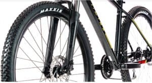 is the giant talon 3 tubeless